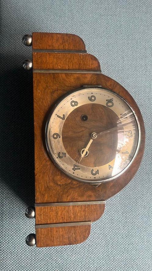Junghans klok, Antiek en Kunst, Antiek | Klokken, Ophalen of Verzenden