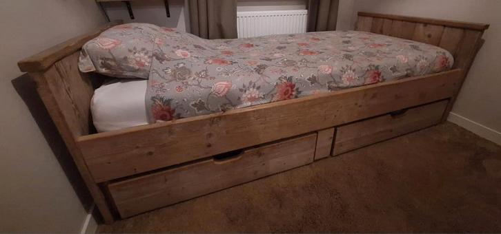 Steigerhout bed & kledingkast, Huis en Inrichting, Slaapkamer | Complete slaapkamers, Zo goed als nieuw, Eenpersoons, Ophalen