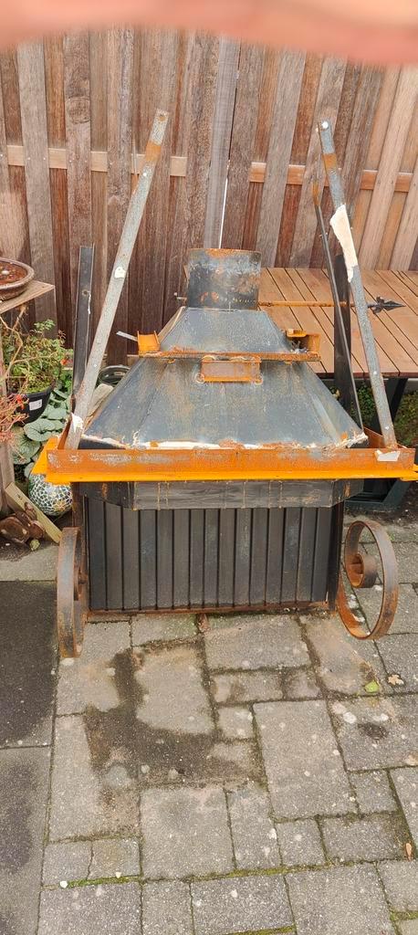 Gratis af te halen oude gaskachel, Tuin en Terras, Tuinhaarden, Gebruikt, Ophalen