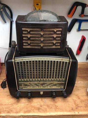 2 antieke Radios Philips 