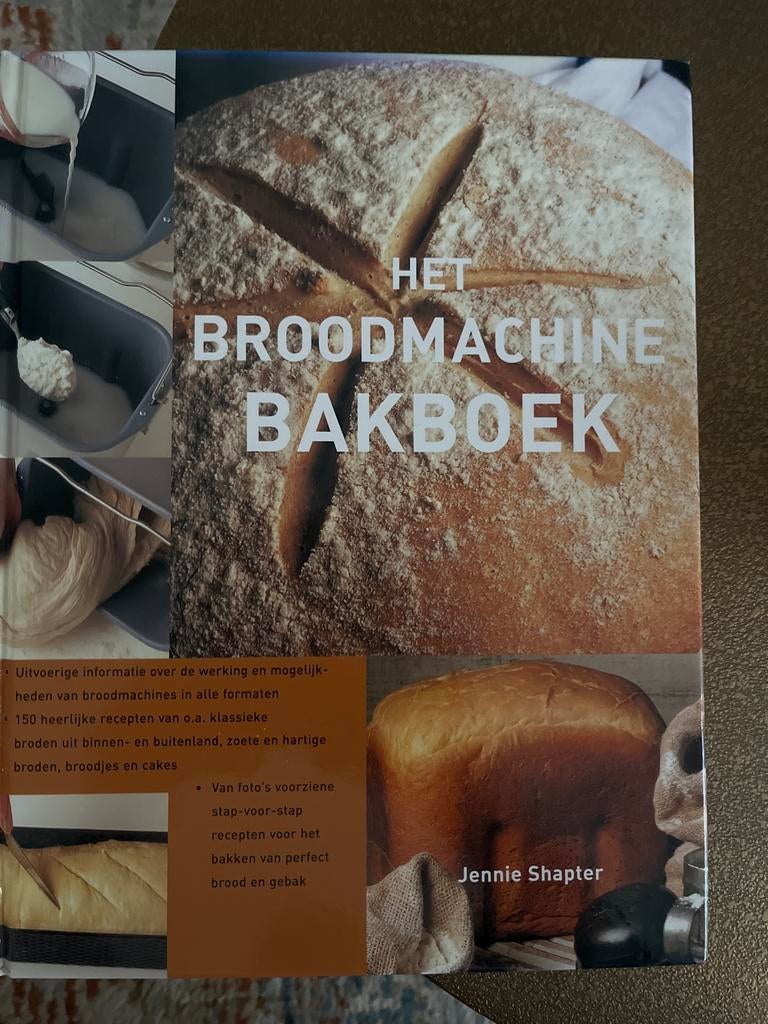 J. Shapter - Het broodmachine bakboek, Ophalen, Zo goed als nieuw, J. Shapter