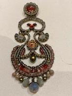 Ayala Bar speciale oorbellen, Ophalen of Verzenden, Zo goed als nieuw, Goud, Overige materialen