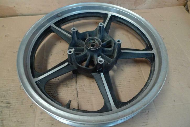 Voorwiel origineel Honda vt 1100 85 loc.ast, Motoren, Onderdelen | Honda, Gebruikt, Ophalen