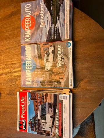 Kampeerauto magazines en ACSI Freelife magazines beschikbaar voor biedingen