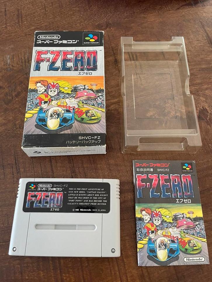 F-Zero SNES Super Nintendo SFC CIB compleet Famicom NTSC, Spelcomputers en Games, Games | Nintendo Super NES, Zo goed als nieuw