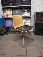 Nissen & Gehl MDD The Naver Collection tulip Chair, Huis en Inrichting, Zo goed als nieuw, Eén, Ophalen