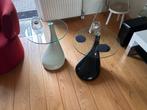 2 leuke bijzettafeltjes in zwart en wit, Huis en Inrichting, Tafels | Bijzettafels, Minder dan 55 cm, Gebruikt, Rond, Glas