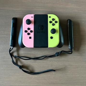 Nintendo switch Joy-con + charging grip & straps beschikbaar voor biedingen