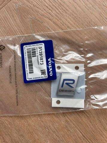R-Design badge origineel Volvo beschikbaar voor biedingen