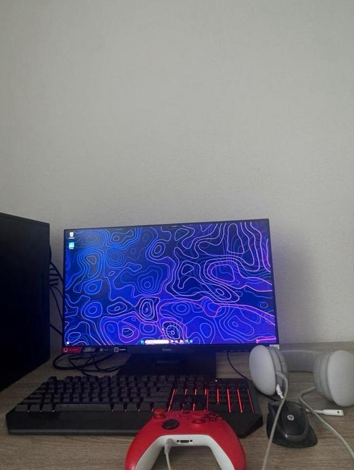 Pc setup, Computers en Software, Desktop Pc's, Zo goed als nieuw, 3 tot 4 Ghz, SSD, 16 GB, Met videokaart, Met monitor, Gaming