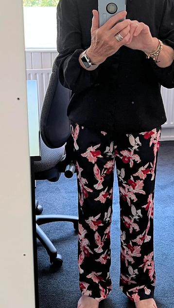 Modstrom bloemen Pantalon Maat M, met zakken beschikbaar voor biedingen