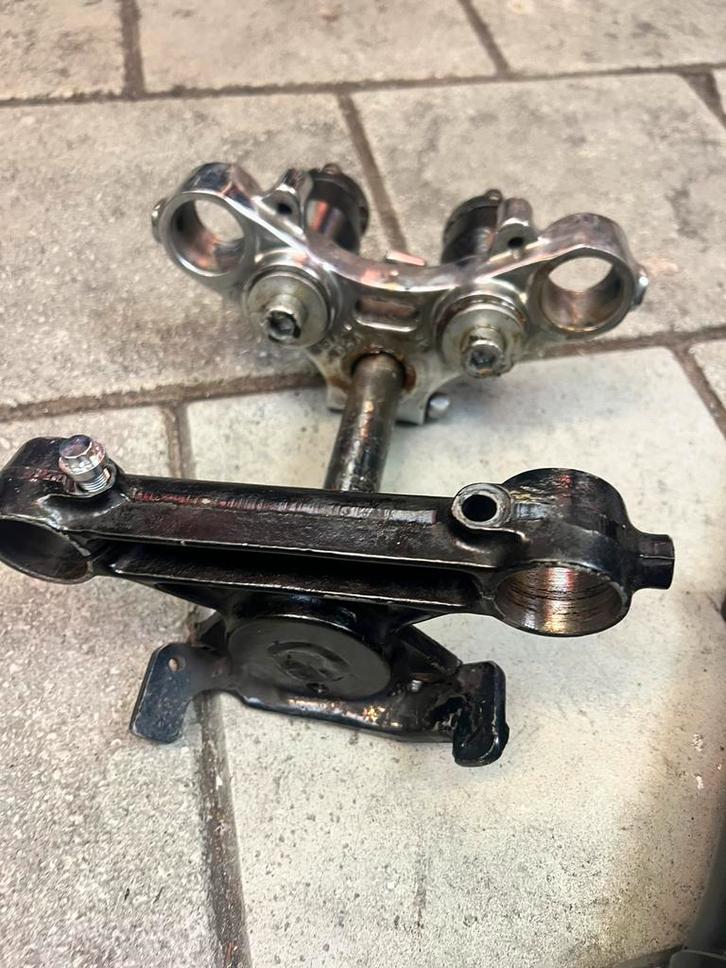 Harley Kroonstuk, voorvork poten en zadelpan chopper, Motoren, Onderdelen | Harley-Davidson, Gebruikt, Ophalen of Verzenden