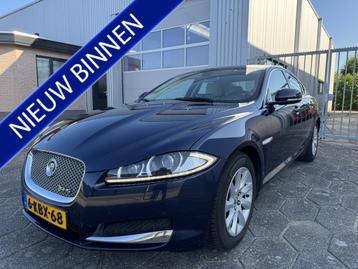 Jaguar XF 3.0D Premium Business Edition BOMVOL OPTIES. SUPER beschikbaar voor biedingen