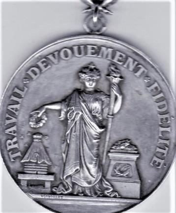 TRAVAIL DEVOUEMENT FIDELITE 1893 beschikbaar voor biedingen