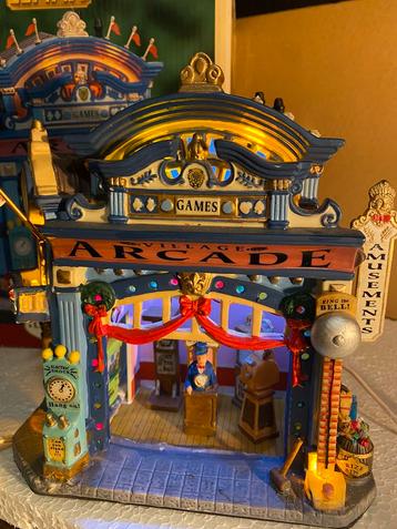 Lemax The Village Arcade beschikbaar voor biedingen