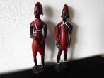 Houten beelden 2X uit Afrika houten beeld houtgesneden, Ophalen