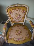 Antieke Stoel met Bloemenmotief, Ophalen of Verzenden