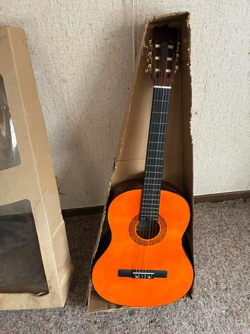 Klassieke Gitaar - Mooie Starter! beschikbaar voor biedingen