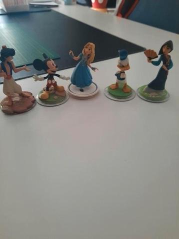 Disney infinity poppetjes  beschikbaar voor biedingen