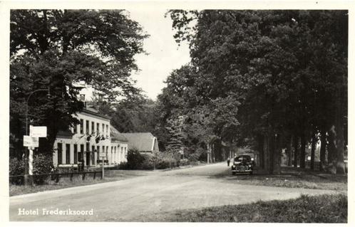 Hotel Frederiksoord - 1952 gelopen, Verzamelen, Ansichtkaarten | Nederland, Gelopen, Utrecht, 1940 tot 1960, Ophalen of Verzenden
