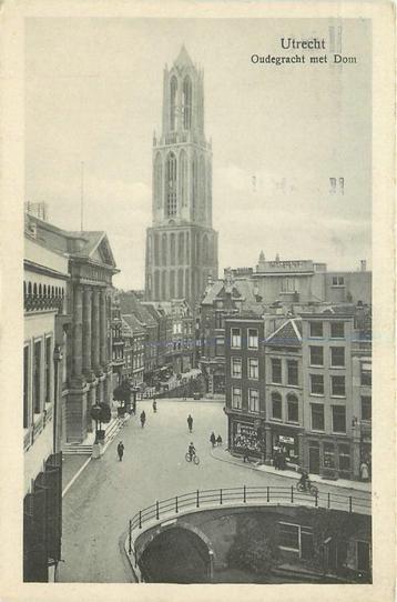 (386-173-015) Utrecht Oudegracht met Dom beschikbaar voor biedingen