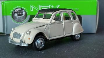 Citroen 2CV Wit 1:60 Welly Pol beschikbaar voor biedingen