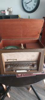 Tonfunk Buizenradio met Platenspeler (Defect), Antiek en Kunst, Antiek | Tv's en Audio, Ophalen