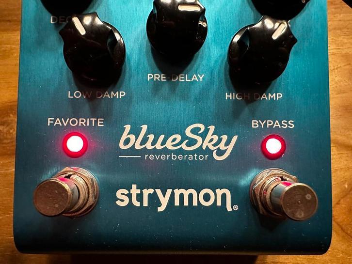 Strymon Blue Sky Reverb Pedal, Muziek en Instrumenten, Effecten, Zo goed als nieuw, Reverb, Ophalen of Verzenden