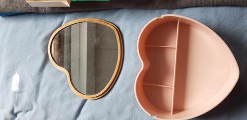 Hartvormige Opbergdoos met Spiegel, Huis en Inrichting, Woonaccessoires | Schalen en Manden, Zo goed als nieuw, Mand, Overige vormen