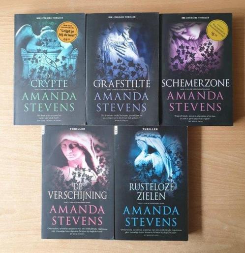 Amanda Stevens - Dodenrijk 1 t/m 5, Boeken, Fantasy, Gelezen, Ophalen of Verzenden