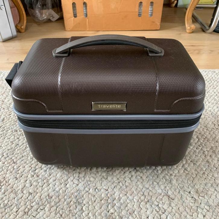 Travelite Vector Beauty Case +Beauty case, Sieraden, Tassen en Uiterlijk, Beautycases, Zo goed als nieuw, Hardcase, Bruin, Met slot