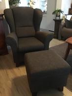 Oortjesfauteuil met hocker, Ophalen, Zo goed als nieuw, 75 tot 100 cm