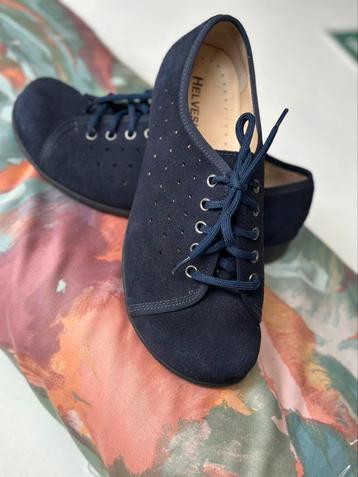 Mooie Helvesko schoenen  Maat 37 beschikbaar voor biedingen
