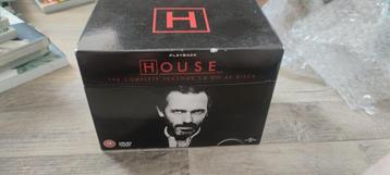 House MD complete serie (seizoen 1 t/m 8 op DVD) beschikbaar voor biedingen
