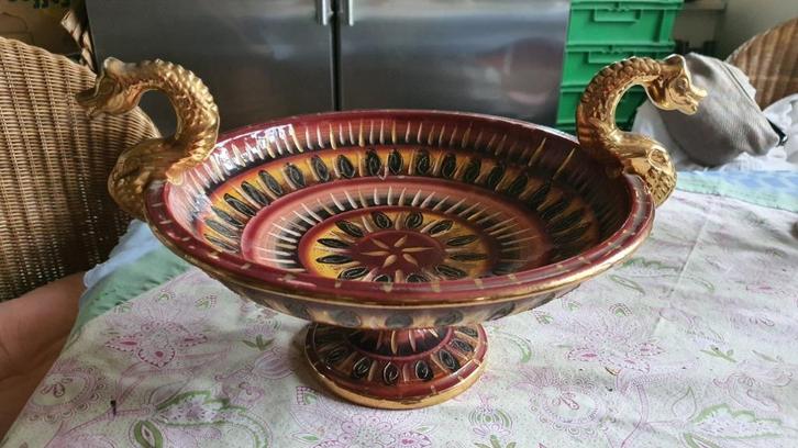 Schaal met twee slangen koppen van H BEQUET QUAREGNON 1950, Huis en Inrichting, Woonaccessoires | Schalen en Manden, Gebruikt