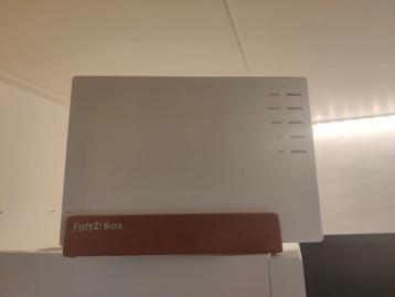 2x Fritzbox! 7581 beschikbaar voor biedingen