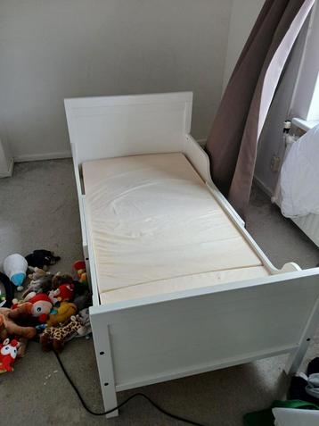 Ikea meegroeibed beschikbaar voor biedingen