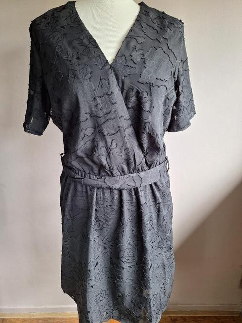 Nieuwe zwarte kanten jurk van B. Young, maat S/36, Kleding | Dames, Jurken, Nieuw, Maat 36 (S), Zwart, Ophalen of Verzenden