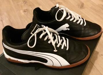 Puma zaalschoenen maat 36 gymschoenen