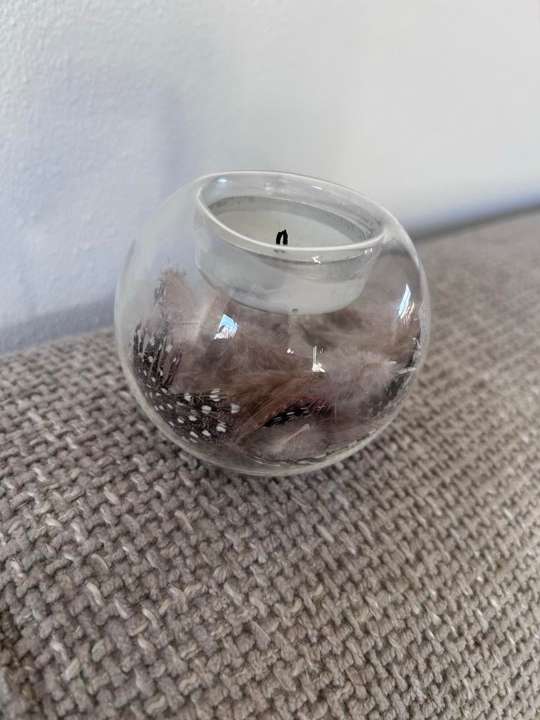 Sfeervolle Waxinehouder met Veren glas veer, Huis en Inrichting, Overige materialen, Bruin, Ophalen of Verzenden, Zo goed als nieuw