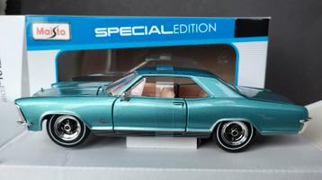Buick Riviera 1965 1:26 Maisto Pol  beschikbaar voor biedingen