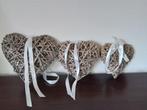 Woondecoratie - 3 houten hartjes met lint, Huis en Inrichting, Woonaccessoires | Overige, Ophalen of Verzenden, Gebruikt