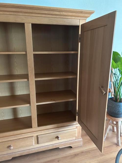 Mooie eiken kast, Huis en Inrichting, Kasten | Buffetkasten, Zo goed als nieuw, 150 tot 200 cm, 100 tot 150 cm, 25 tot 50 cm, Ophalen