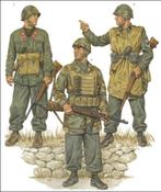 Gezocht Italiaanse Beretta MP Magazijntas Patroontas Italie, Verzamelen, Militaria | Tweede Wereldoorlog, Ophalen of Verzenden