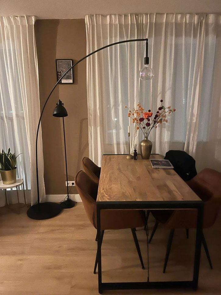 Mooie staande IKEA Skaftet lamp met boog, Huis en Inrichting, Lampen | Vloerlampen, Zo goed als nieuw, 150 tot 200 cm, Metaal
