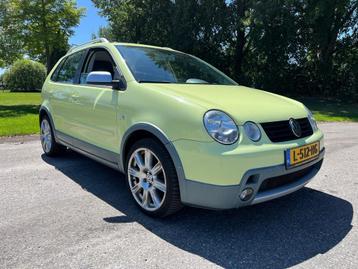 Volkswagen Polo 1.4-16V FSI Sportline beschikbaar voor biedingen