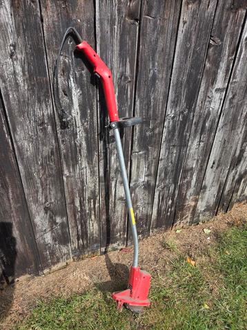 Skil B200 Elektrische Kantentrimmer beschikbaar voor biedingen