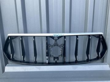 Bumper Grill Maserati Levante LIFT 17- 670091447 Gril 21023 beschikbaar voor biedingen