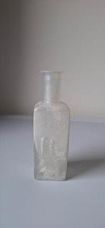 Vierkant flesje, Antiek en Kunst, Antiek | Glas en Kristal, Ophalen of Verzenden