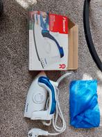 1 witte strijk ijzer  220v, Ophalen of Verzenden, Nieuw